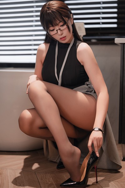 Gallery - 轩萧学姐Cosplay写真合集！絲襪美腿、空靈系，這动漫博主太仙啦！(已戀愛)