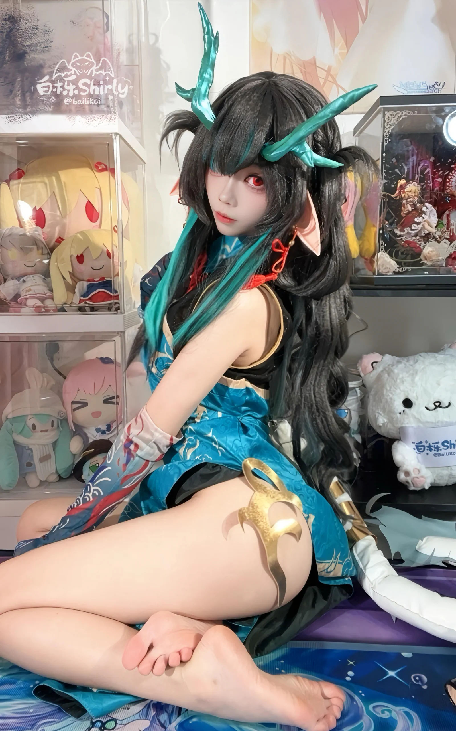 Gallery - 白栎Shirly化身《明日方舟》夕！旗袍下的清新性感，65P讓你心跳加速！| 檸檬皮