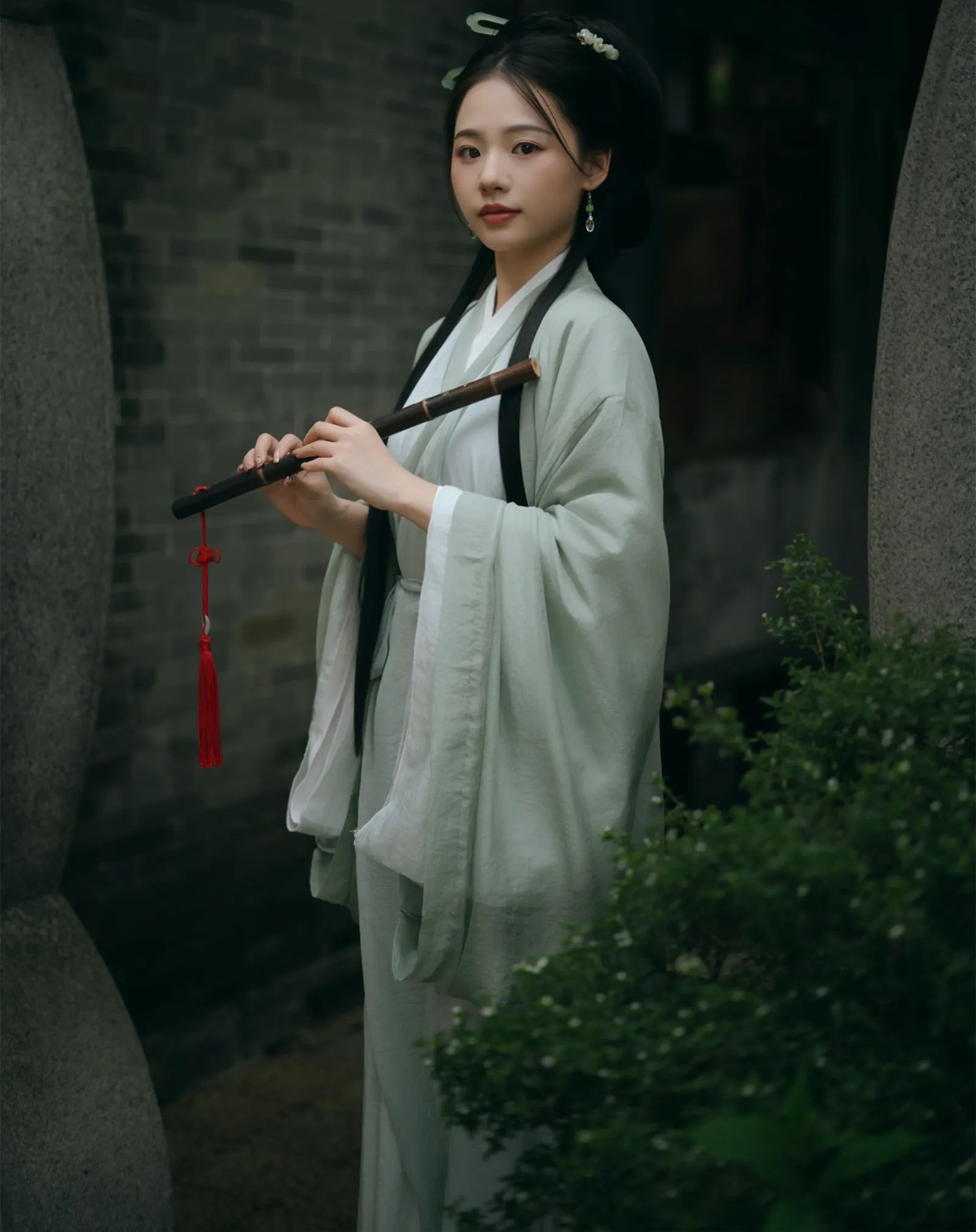 Gallery - [YITUYU]艺图语 - Art Language  2025.08.21 人间忽晚，山河以秋。钻石