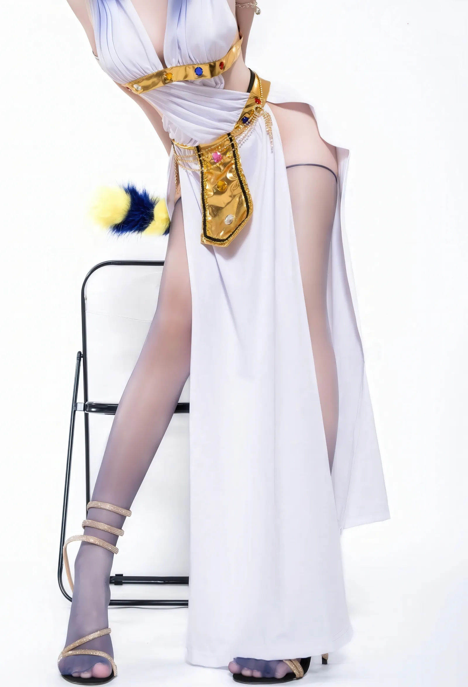 View - 柒柒要乖哦：埃及貓Cos，這腿我可以玩一年！[65P]