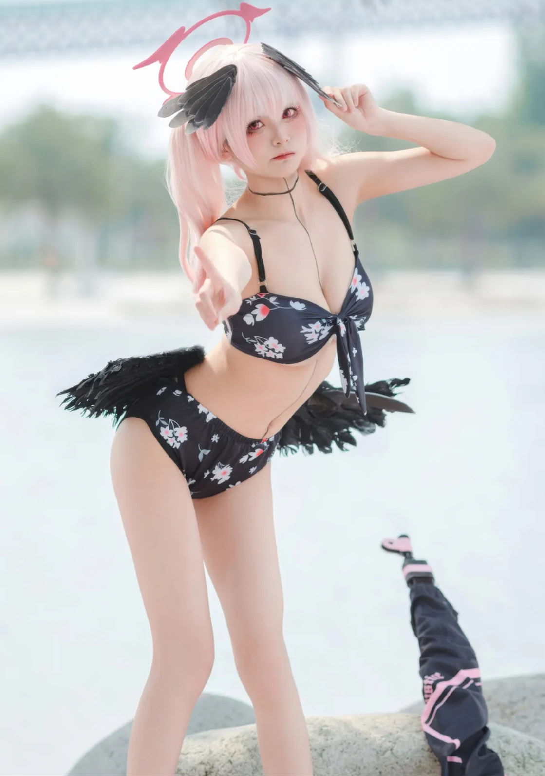 Gallery - 九柒喵 碧蓝航线 小春泳装 沙灘寫真