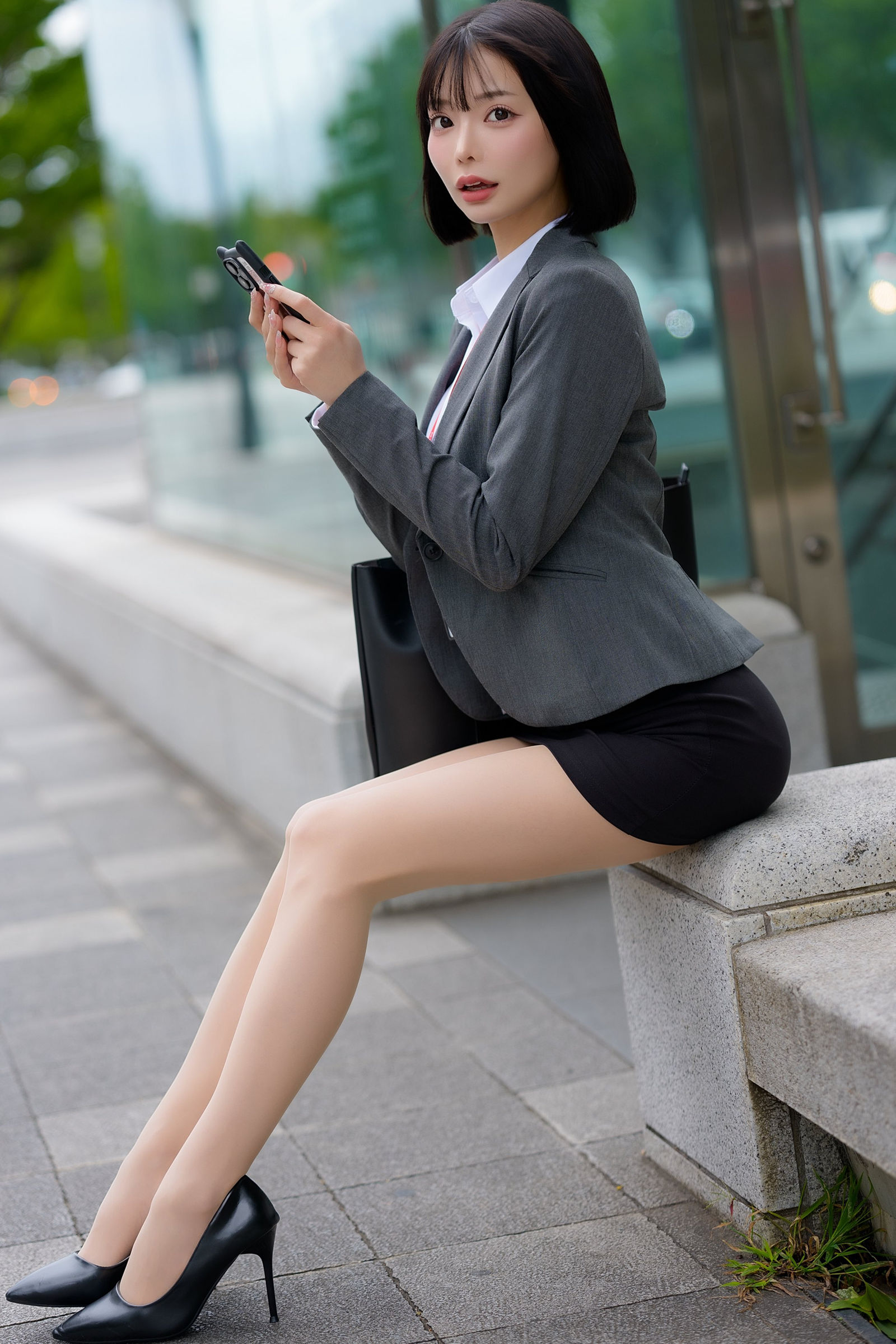 Gallery - 米倉みゆ寫真 - 会ったらもっと好きになる 黑丝OL 寫真